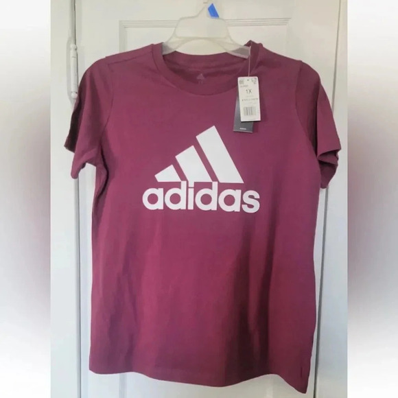 ADIDAS TEE SHIRT, VICTORY CRIMSON S BRAND NEW WITH TAGS - Picture 2 of 3